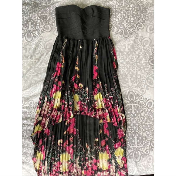 Strapless high-low style Sans Souci dress. Size medium - Picture 1 of 2